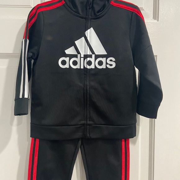 Adidas black and red track suit 18 month - Picture 1 of 4